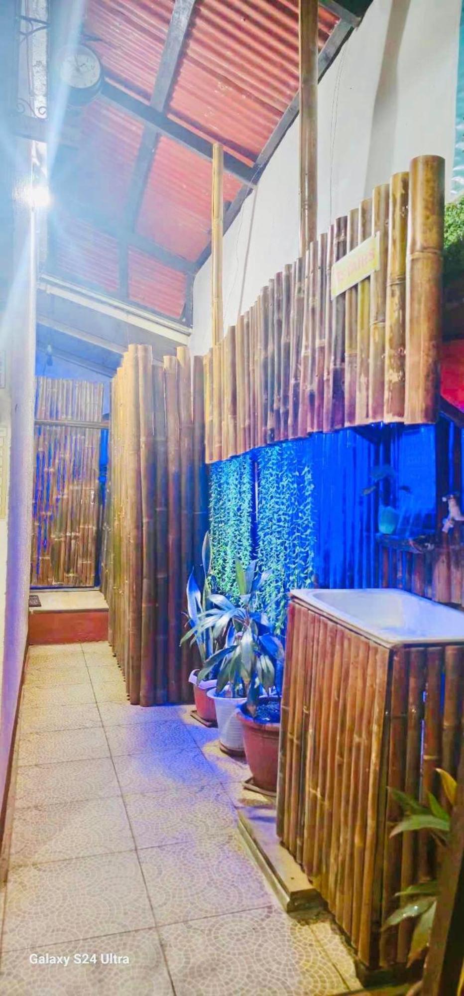 Lolo Bob'S Bed And Breakfast 엘니도 외부 사진