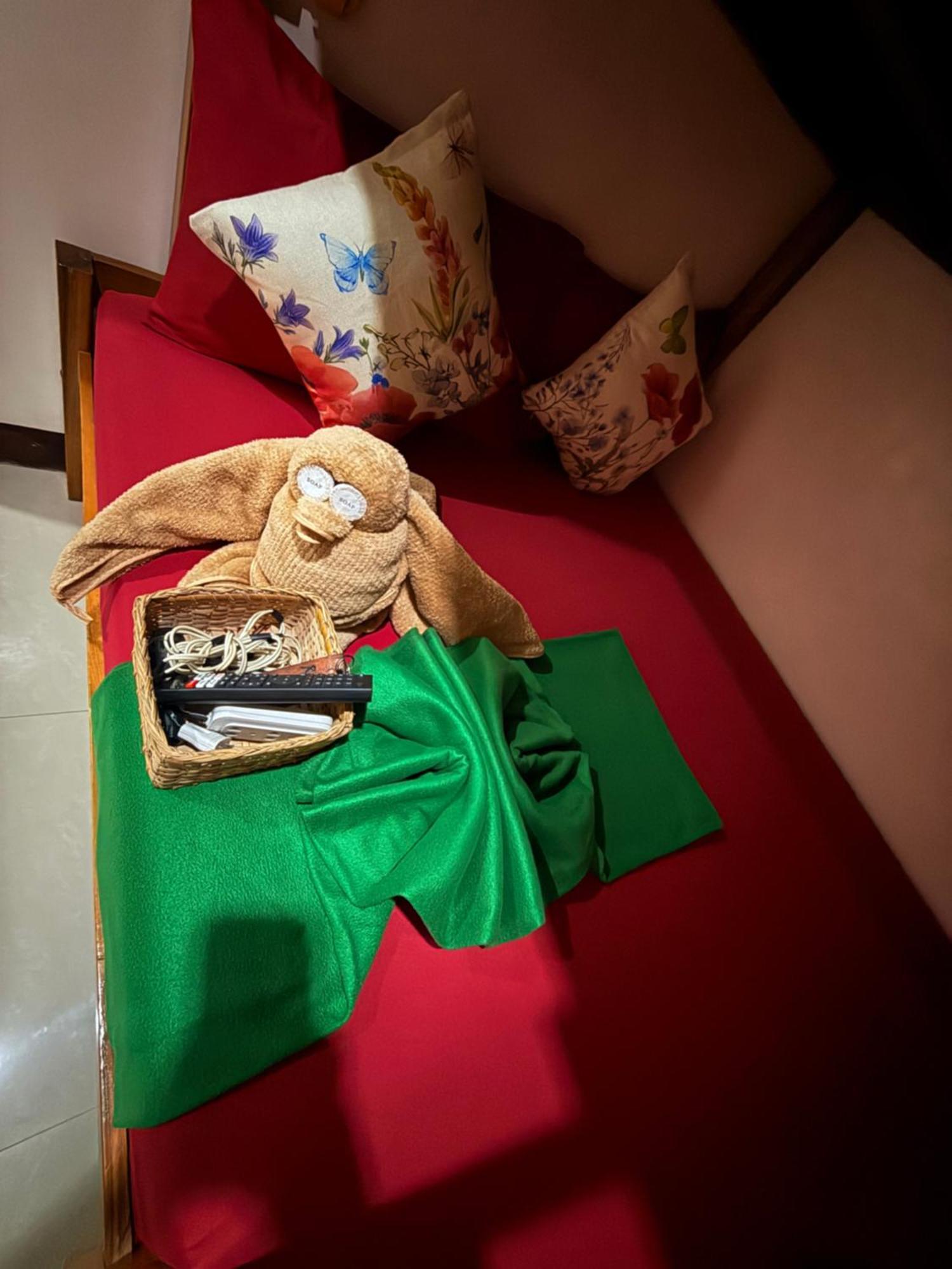 Lolo Bob'S Bed And Breakfast 엘니도 외부 사진