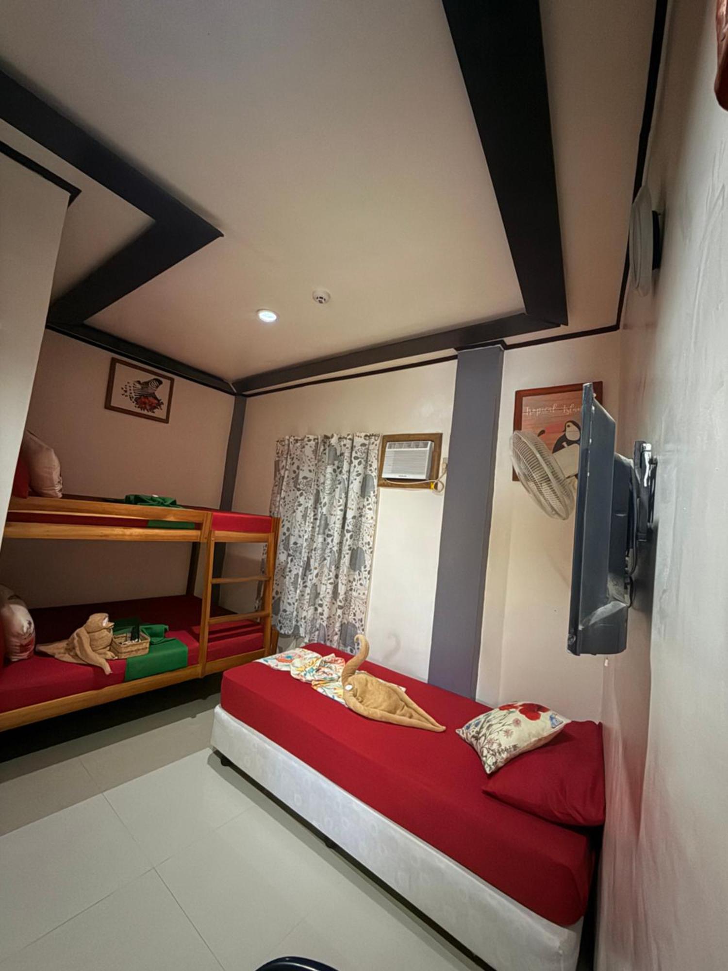 Lolo Bob'S Bed And Breakfast 엘니도 외부 사진