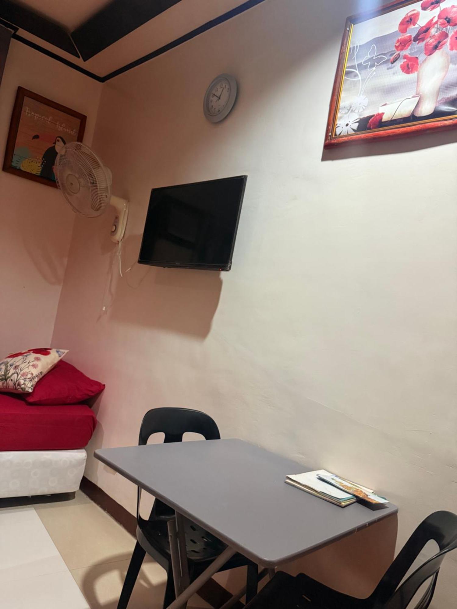 Lolo Bob'S Bed And Breakfast 엘니도 외부 사진