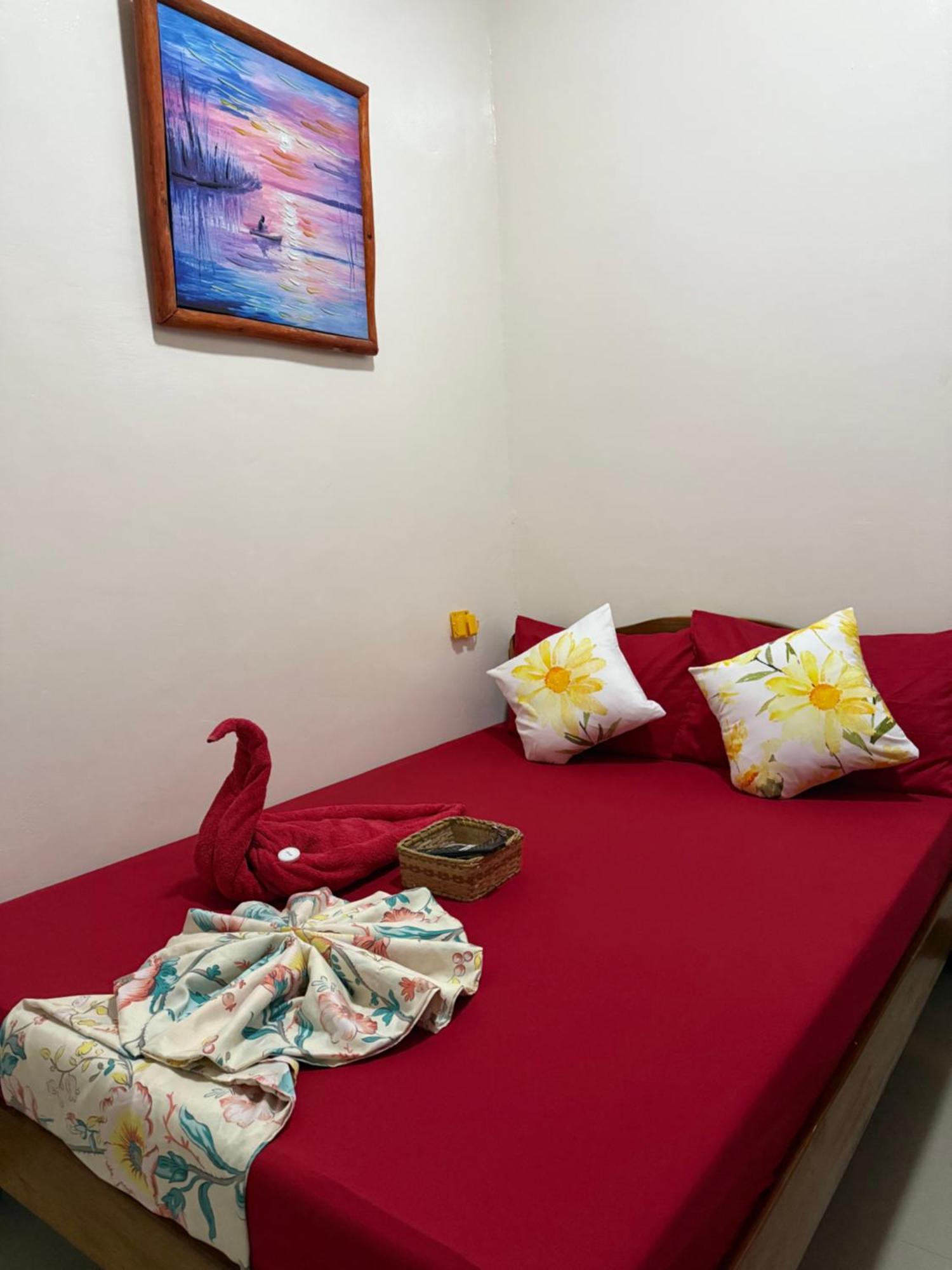 Lolo Bob'S Bed And Breakfast 엘니도 외부 사진